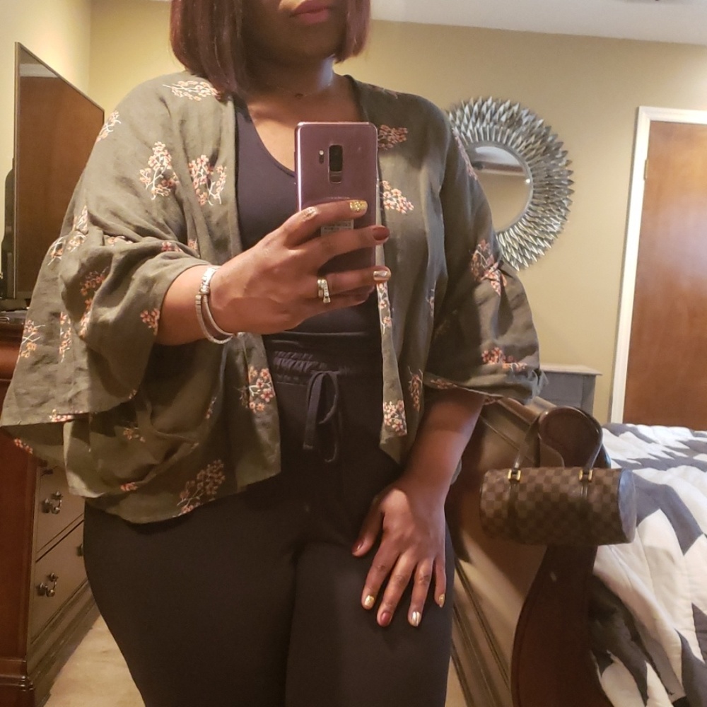 Kimono - Picture 5 of 6